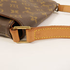 Louis Vuitton Musette Salsa · Monogram