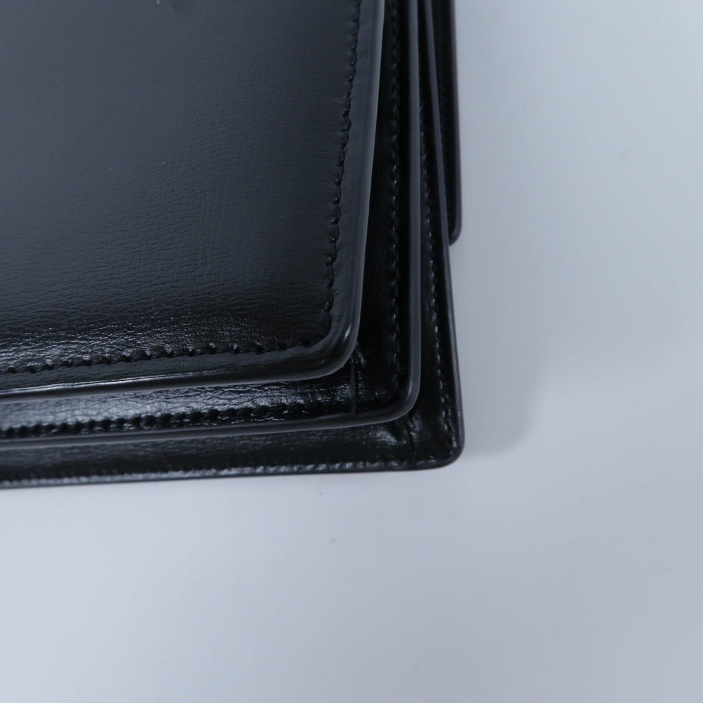 Saint Laurent Sunset Medium · Calfskin