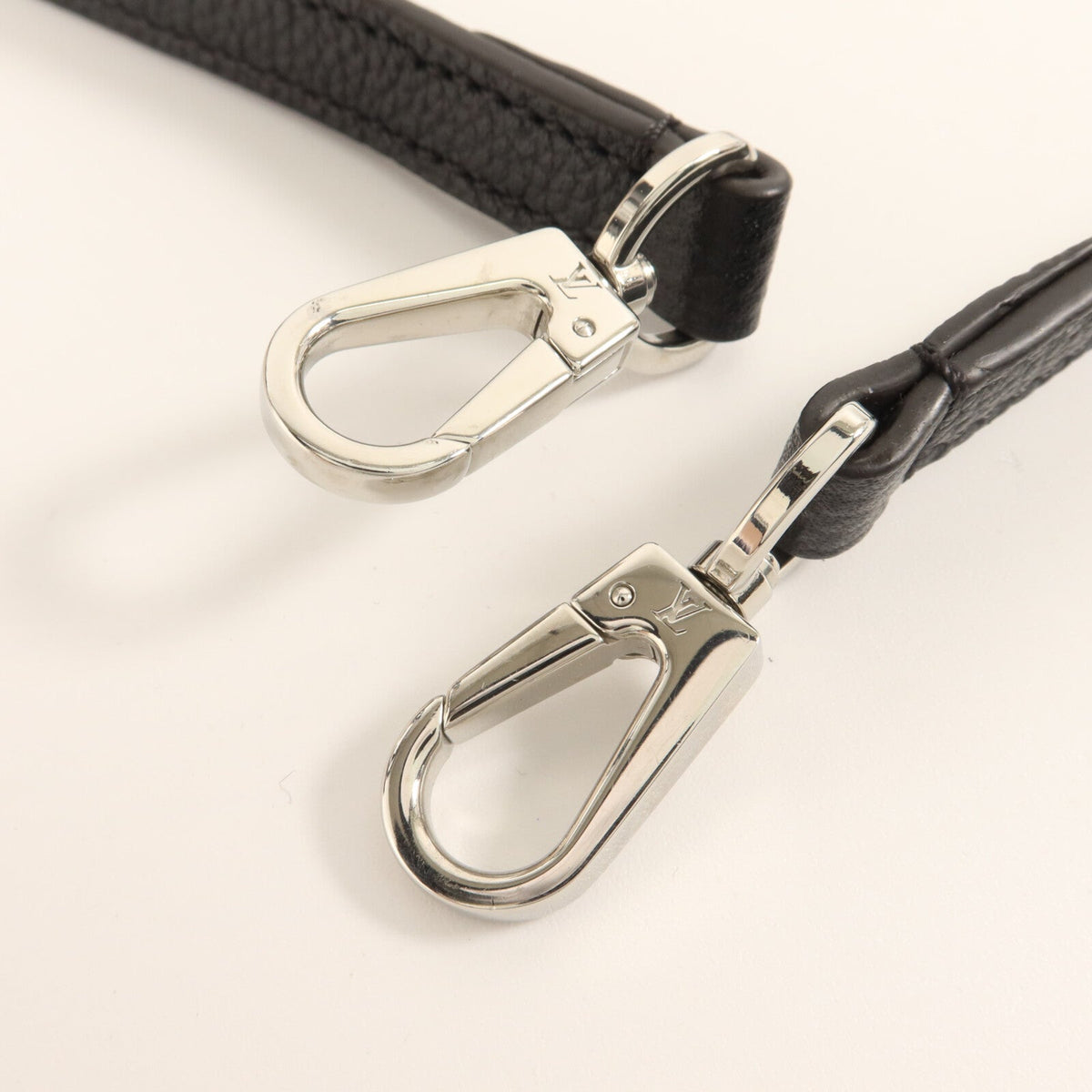 Louis Vuitton City Steamer MM · Taurillon