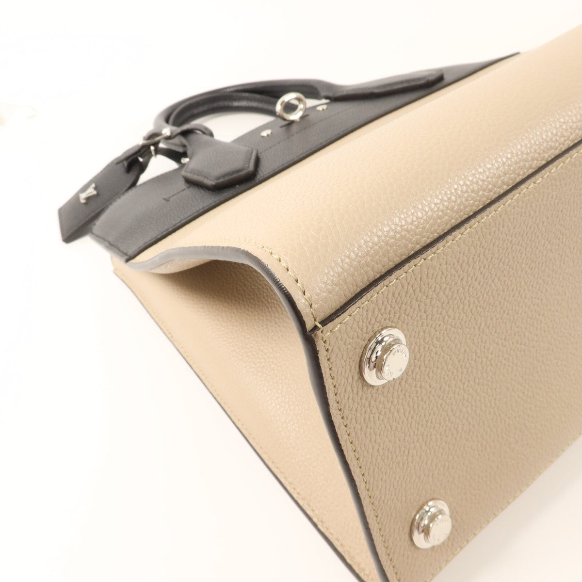 Louis Vuitton City Steamer MM · Taurillon