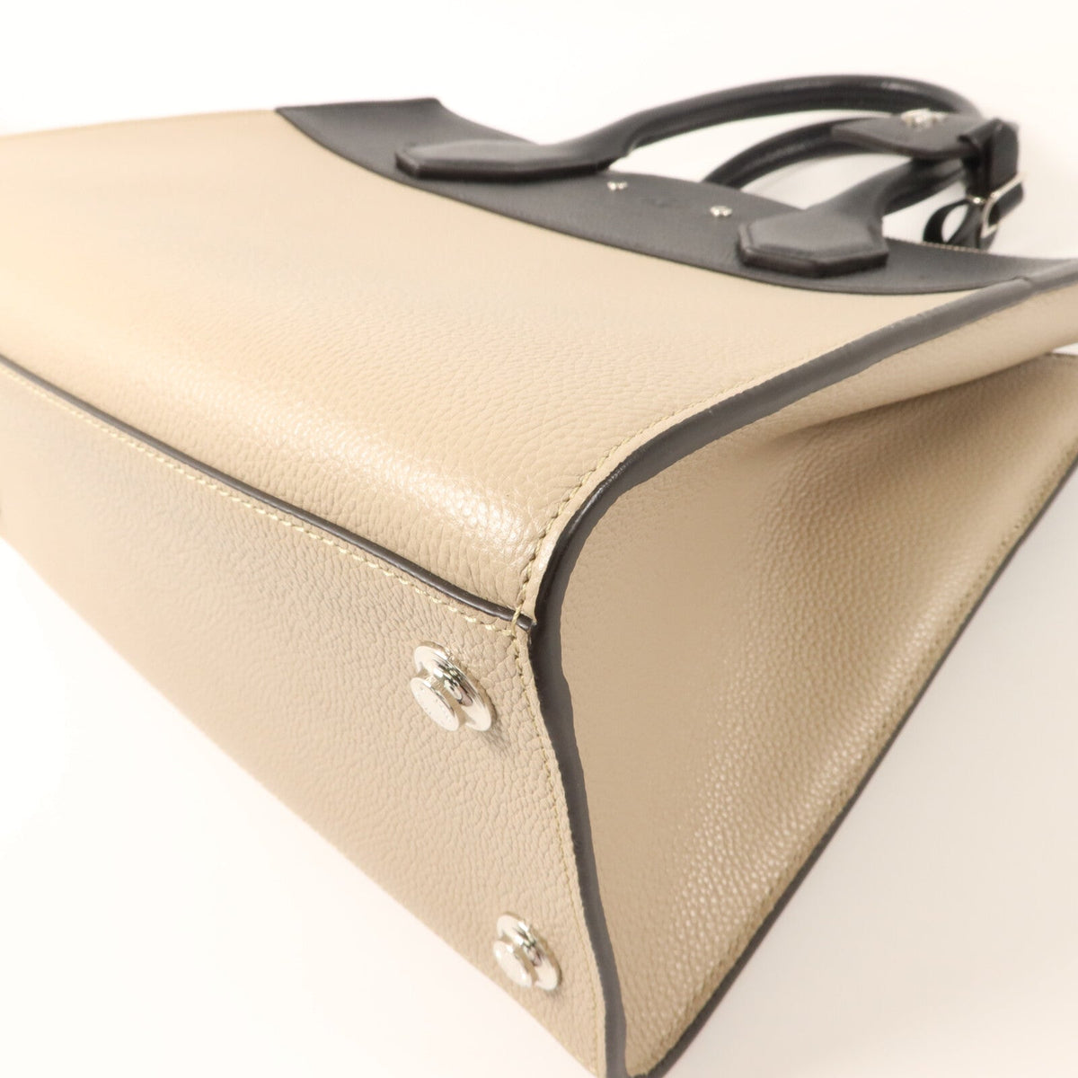 Louis Vuitton City Steamer MM · Taurillon