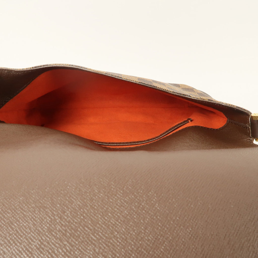Louis Vuitton Musette Tango · Damier Ebene
