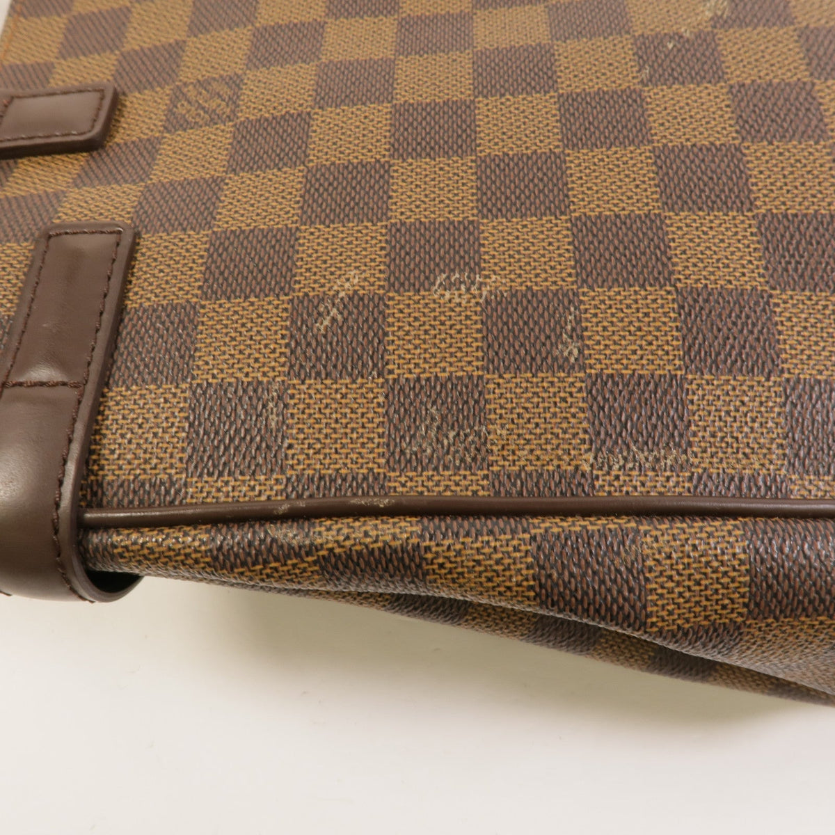 Louis Vuitton Uzes · Damier