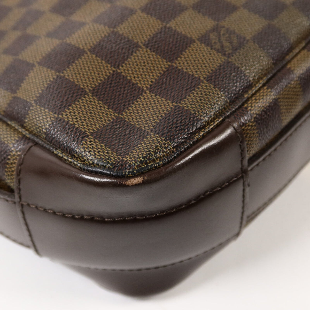 Louis Vuitton Bastille · Damier Ebene