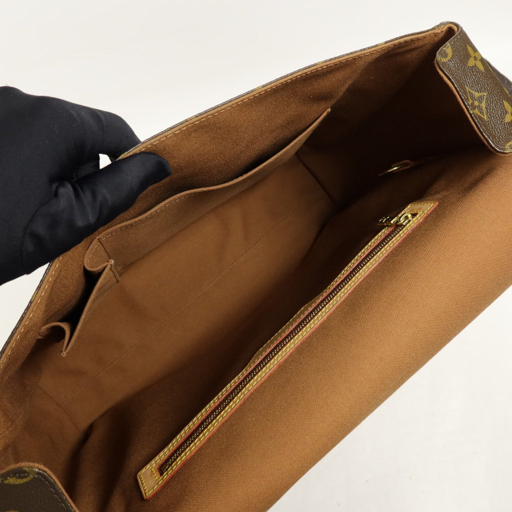 Louis Vuitton Abbesses · Monogram