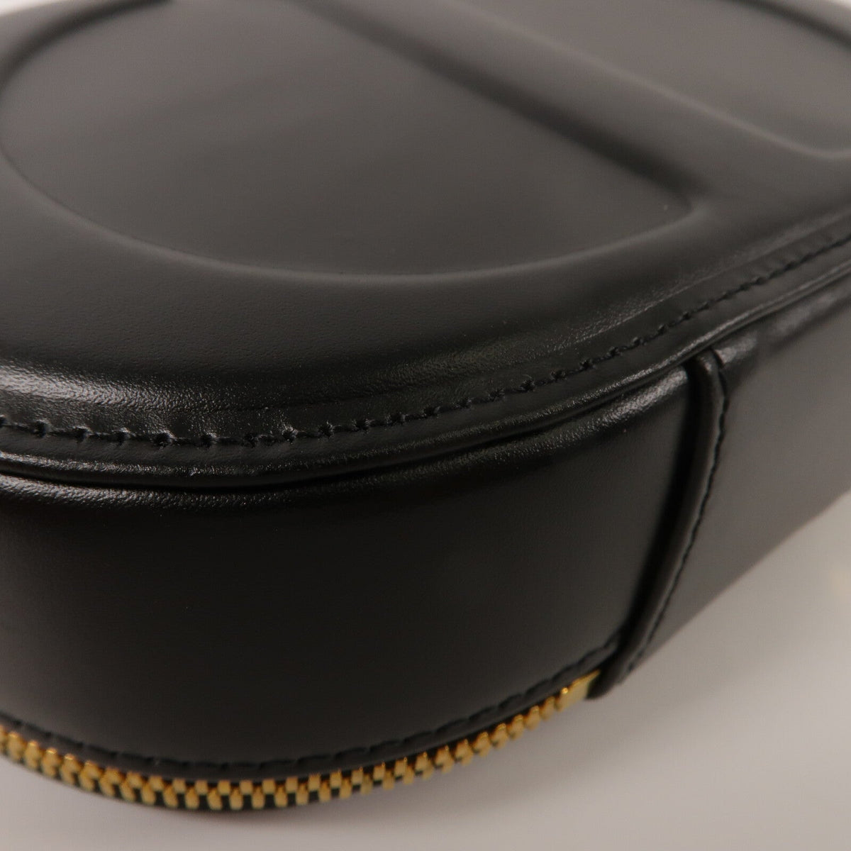 Dior CD Signature Oval Camera · Calfskin