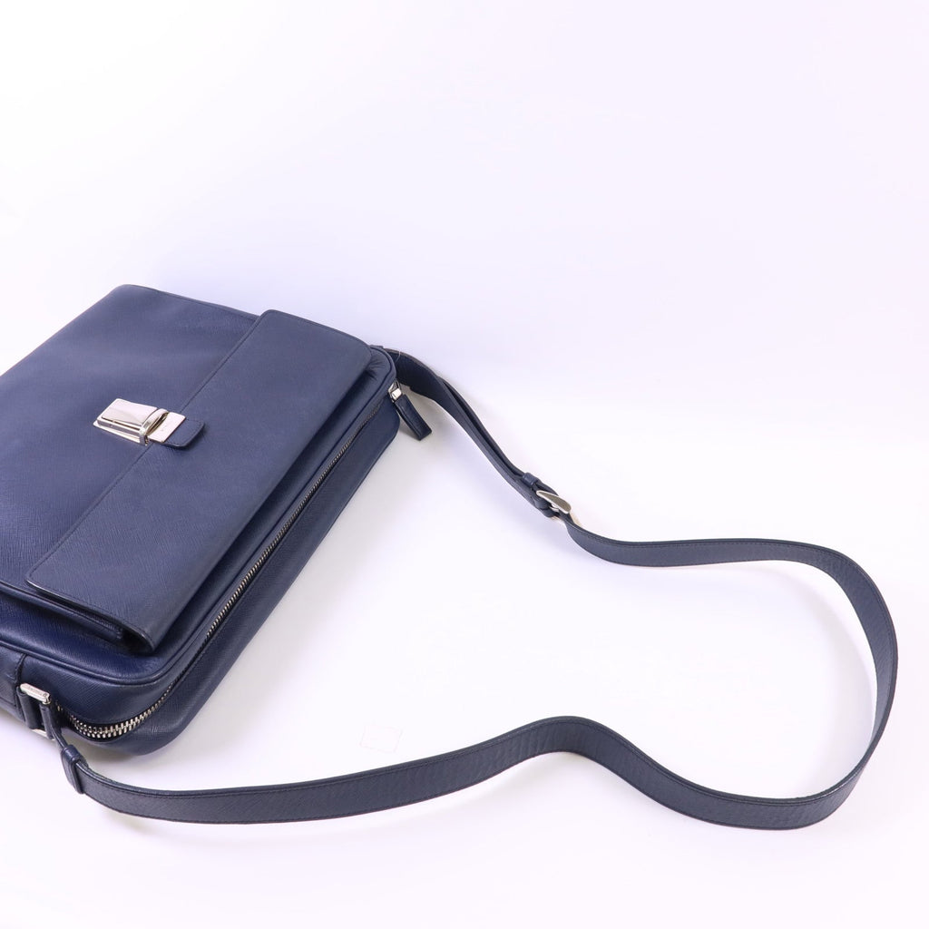 Prada Saffiano · Messenger Bag · Calfskin