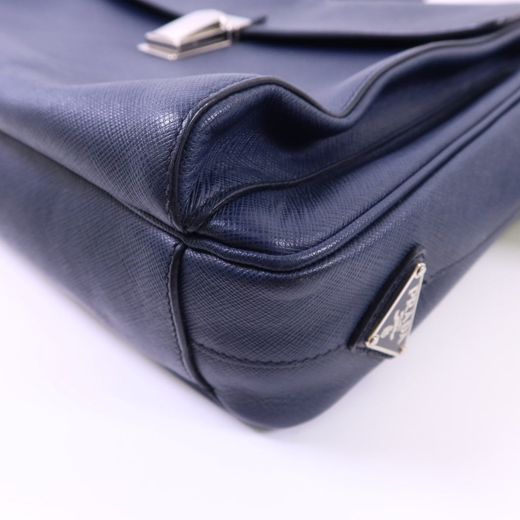 Prada Saffiano · Messenger Bag · Calfskin