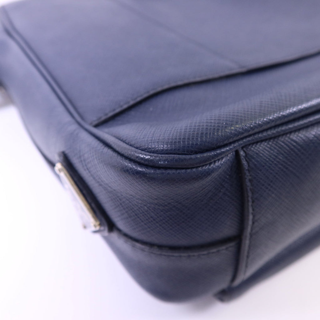 Prada Saffiano · Messenger Bag · Calfskin