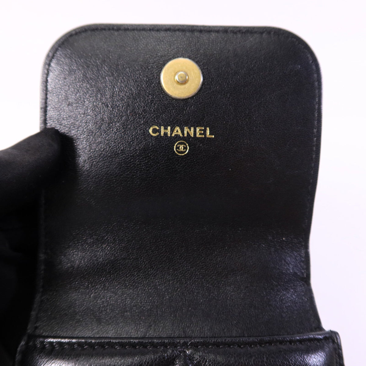 Chanel 19 · Lambskin · Phone Bag