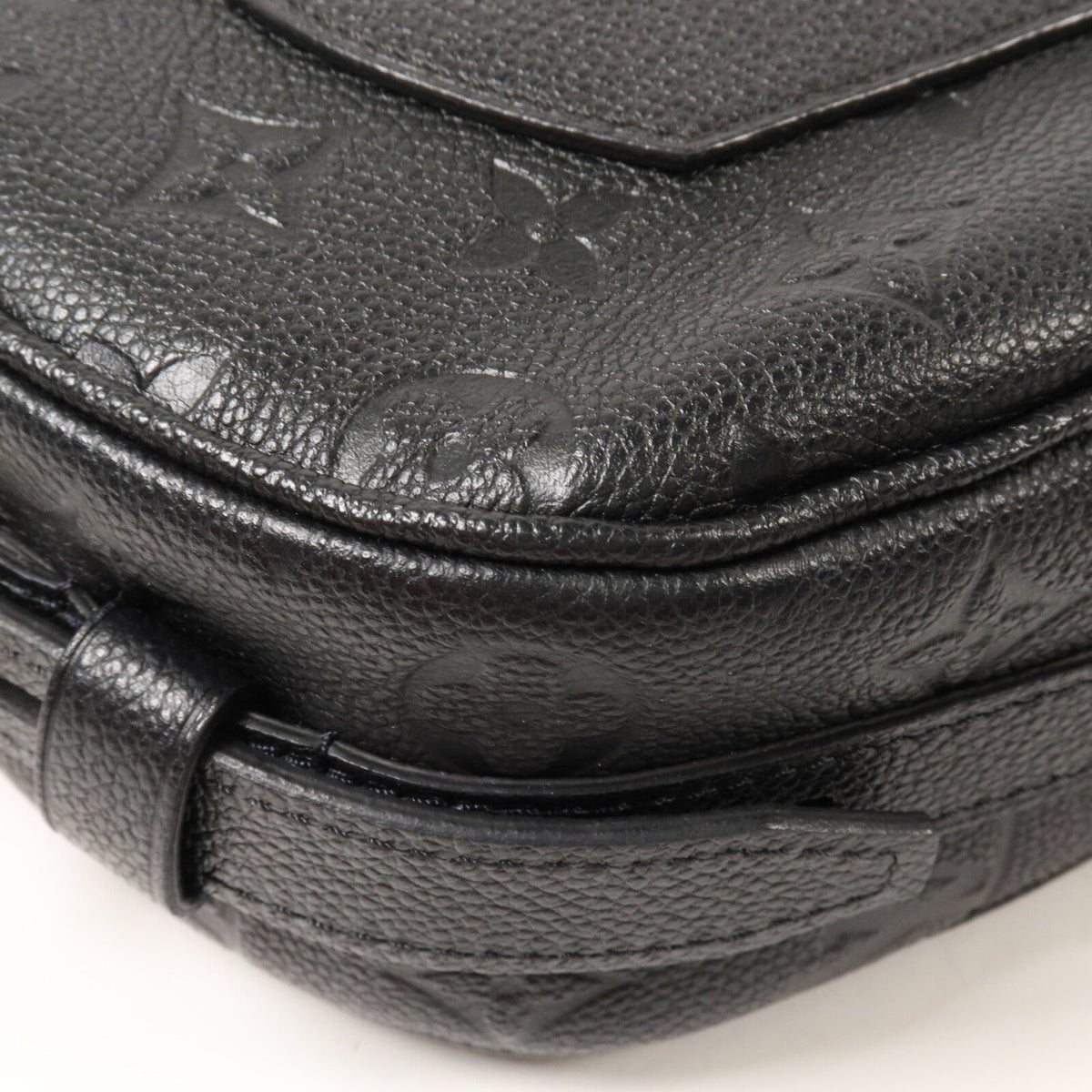 Louis Vuitton Boîte Chapeau Souple MM