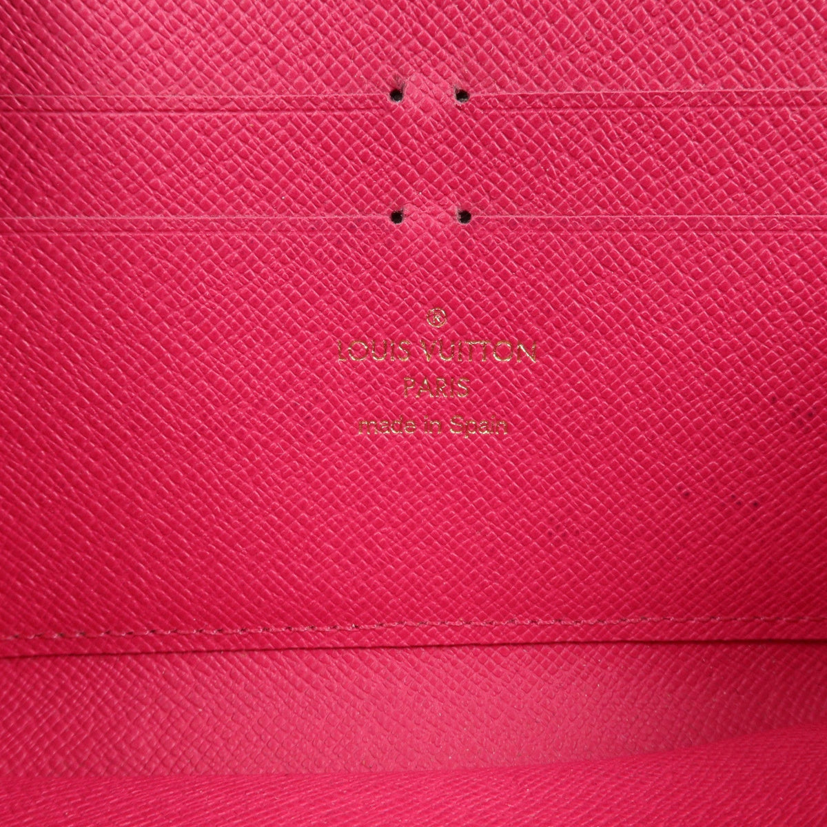 Louis Vuitton Illustre Evasion Zippy Wallet
