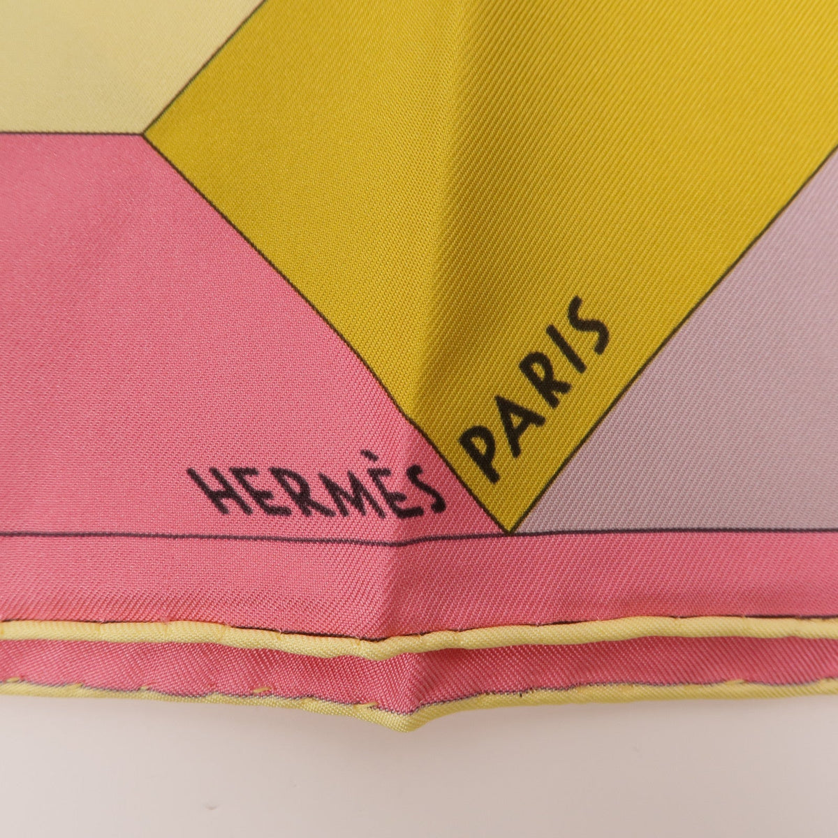 Hermès Carré 90 · Silk Scarf