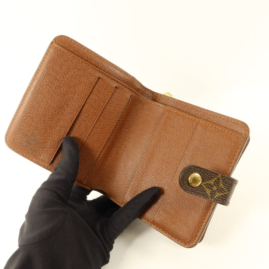 Louis Vuitton Compact Zipper · Monogram