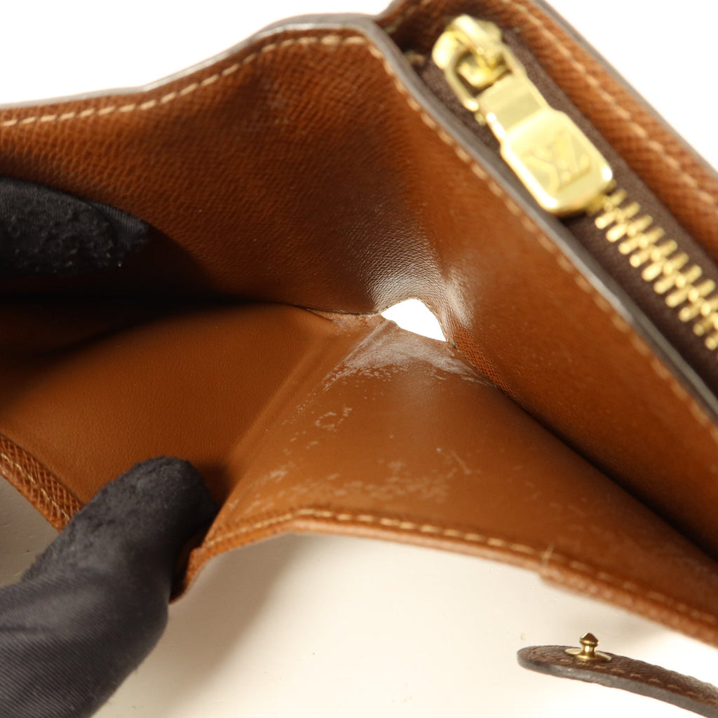 Louis Vuitton Compact Zipper · Monogram
