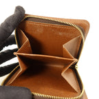 Louis Vuitton Compact Zipper · Monogram