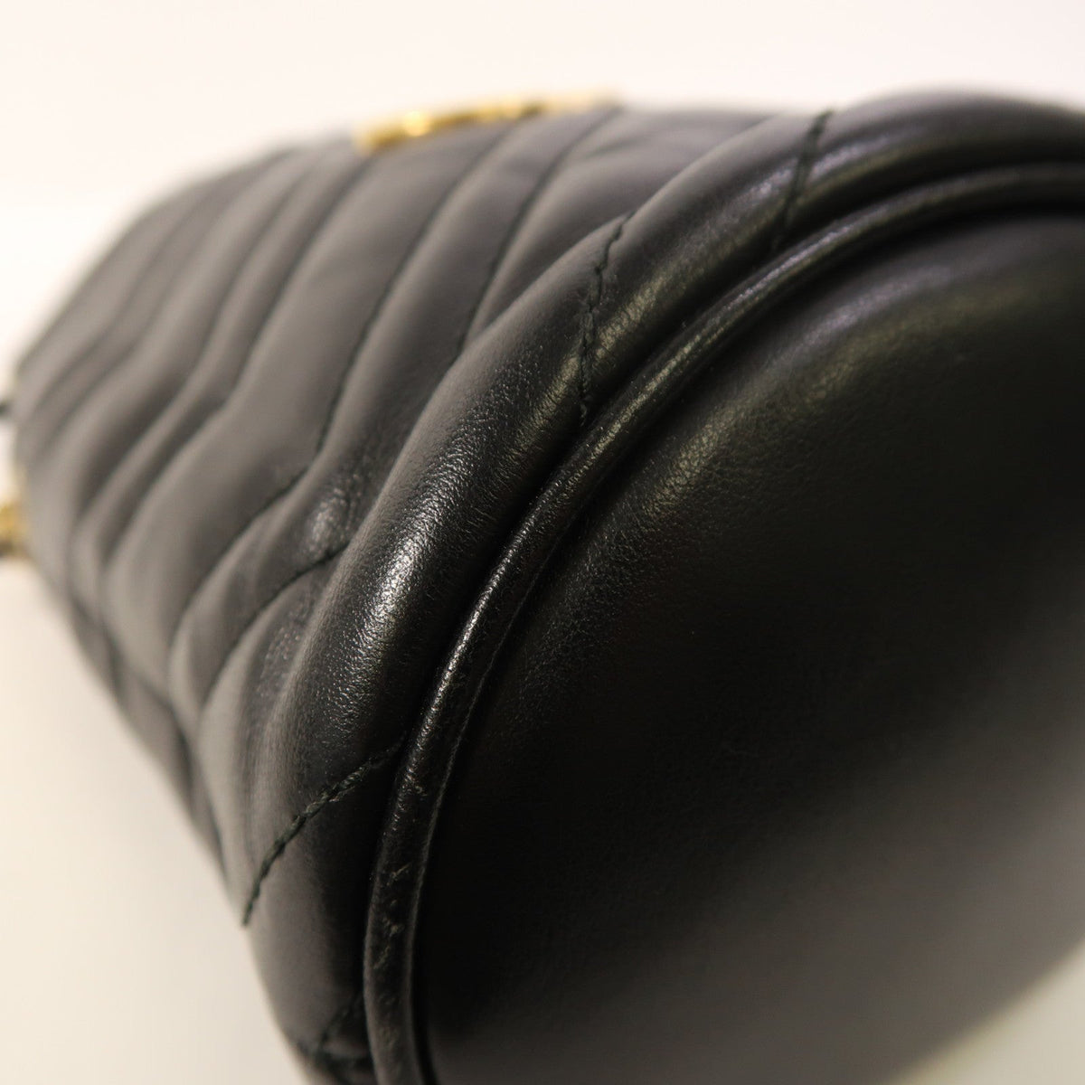 Gucci GG Marmont Mini Bucket · Calfskin