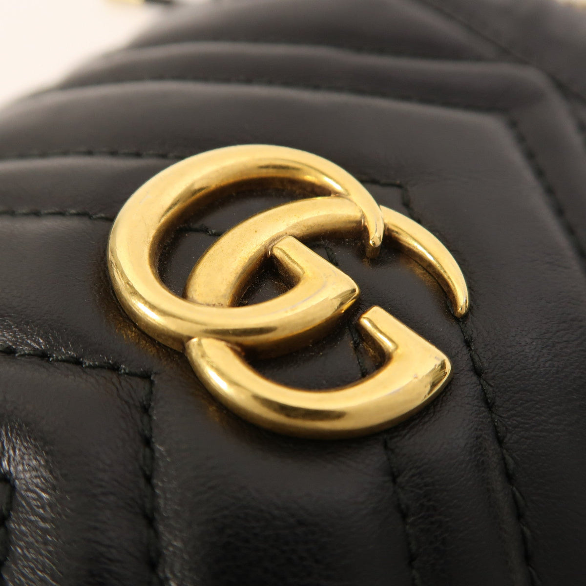 Gucci GG Marmont Mini Bucket · Calfskin
