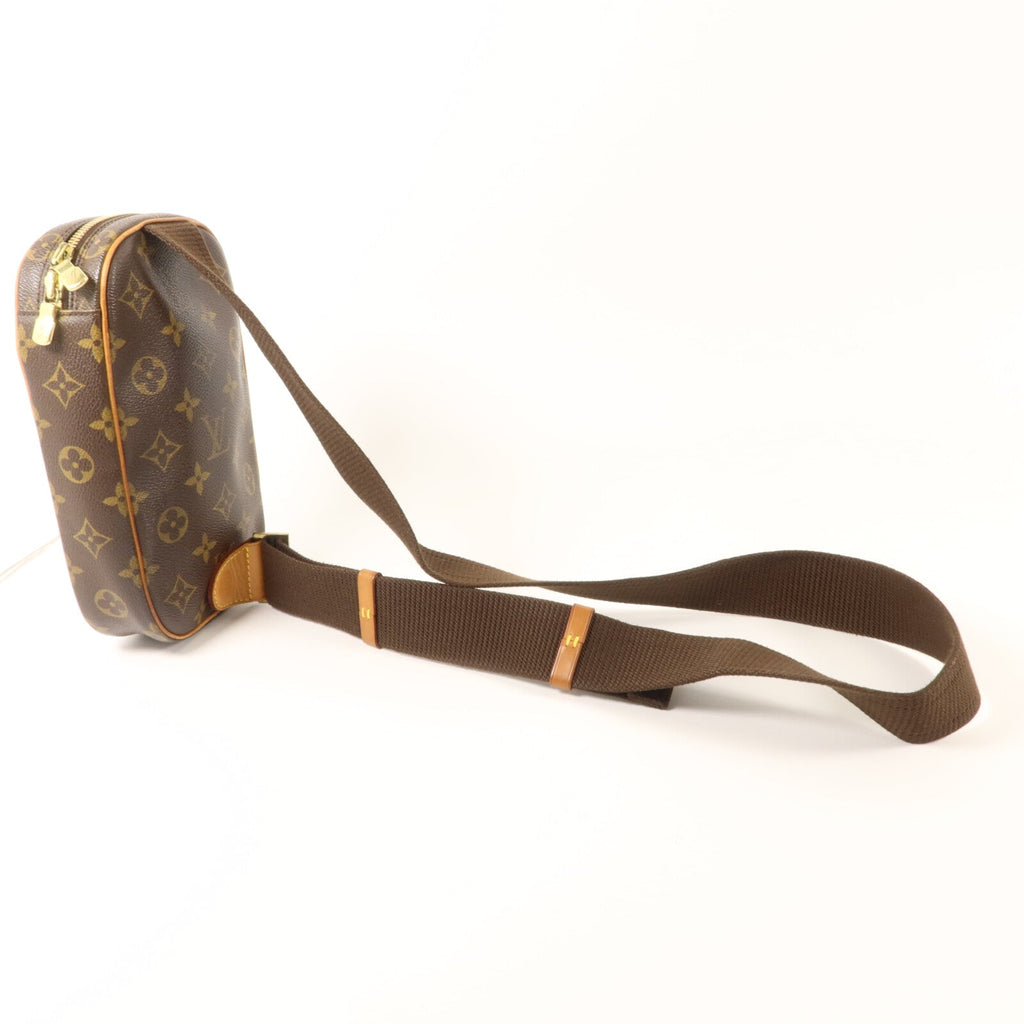 Louis Vuitton Pochette Gange · Monogram