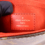 Louis Vuitton Locky BB · Monogram