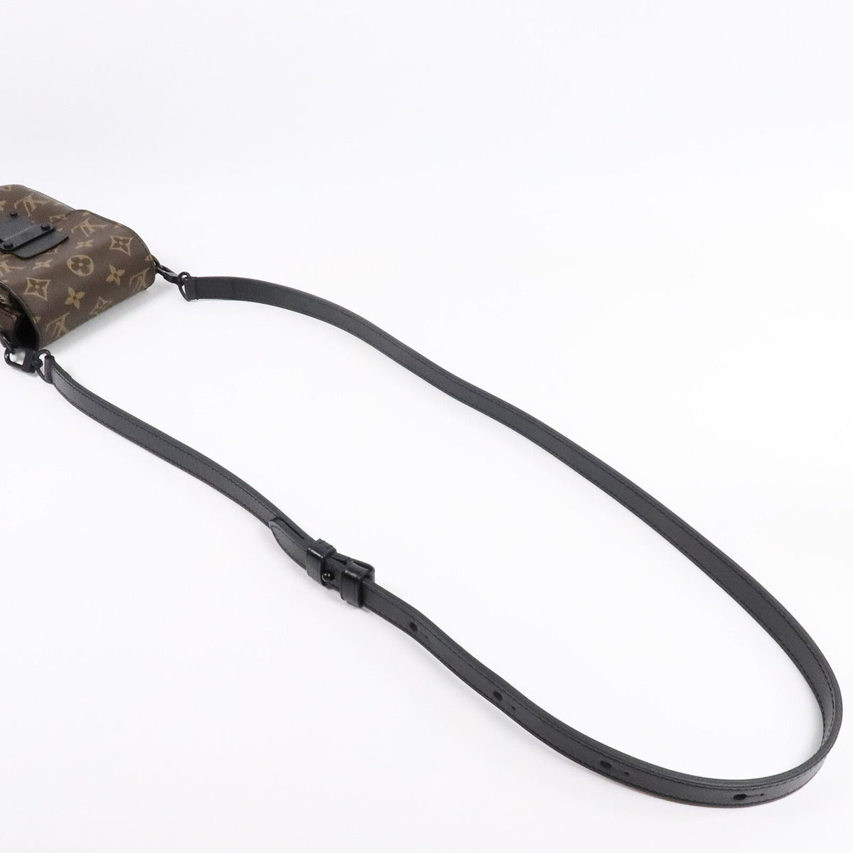 Louis Vuitton S-Lock · Monogram Macassar