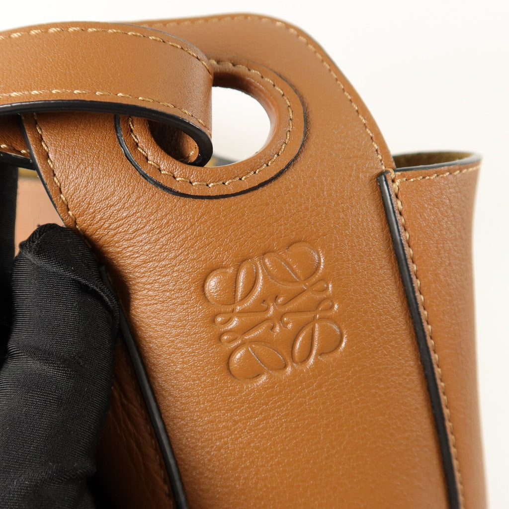 Loewe Hobo Anagram Small · Calfskin