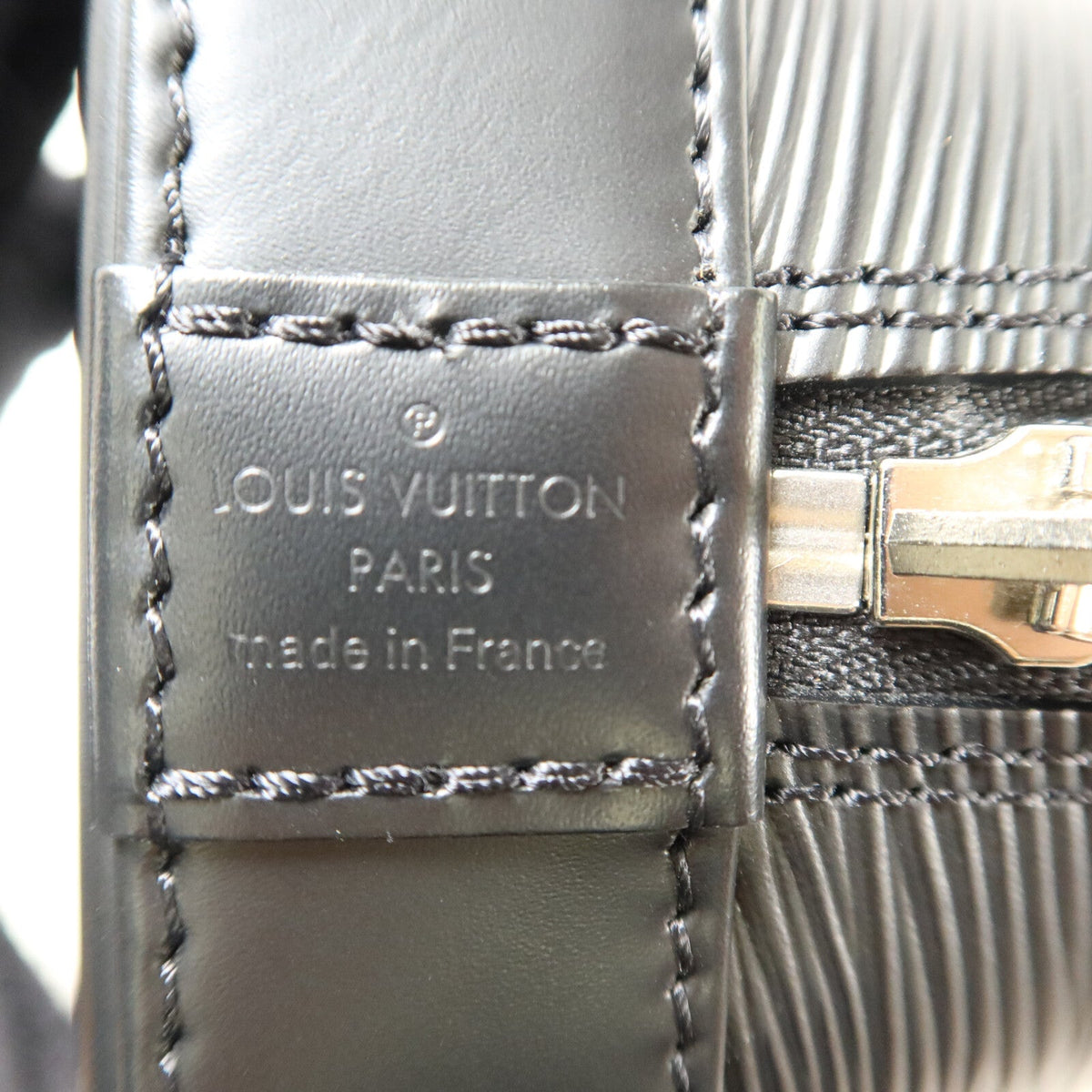 Louis Vuitton Alma BB · Epi Leather