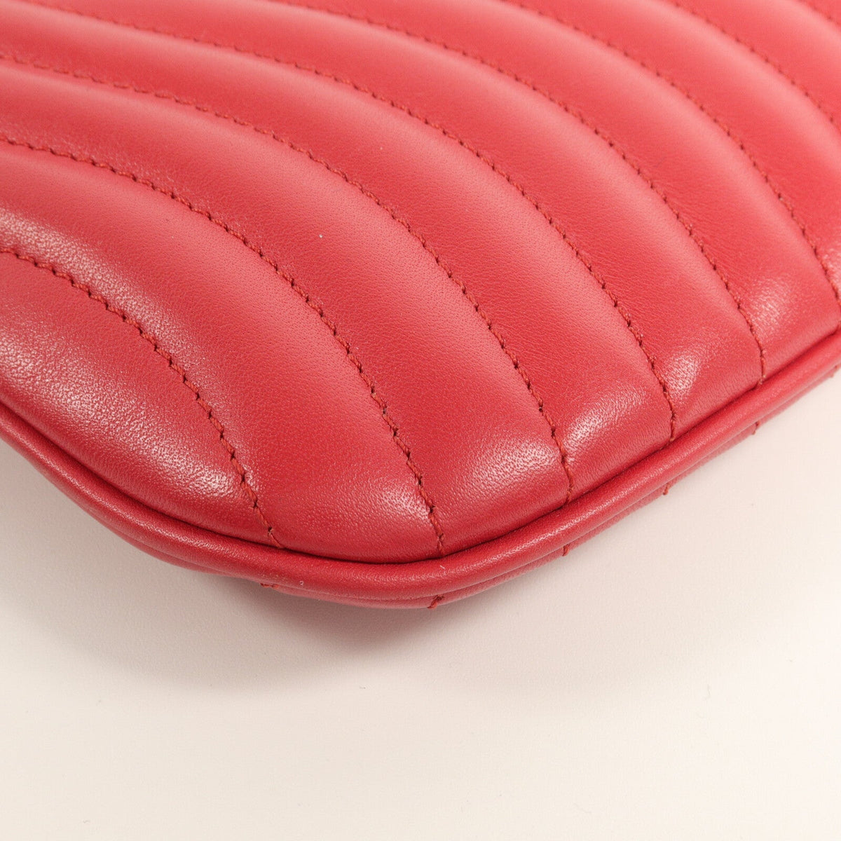 Louis Vuitton New Wave · Calfskin Clutch