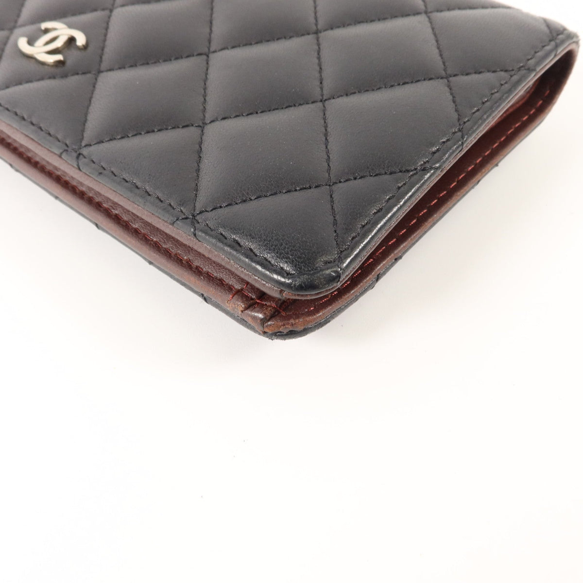 Chanel CC Bifold Wallet · Lambskin