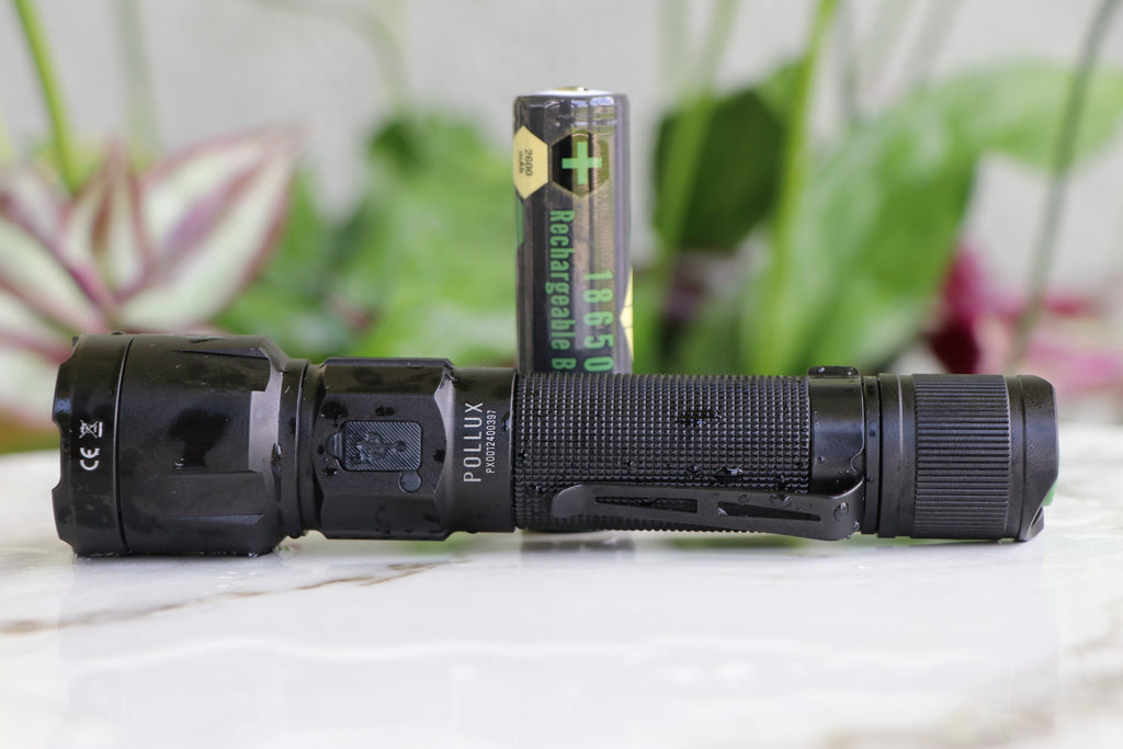 Pollux Flashlight