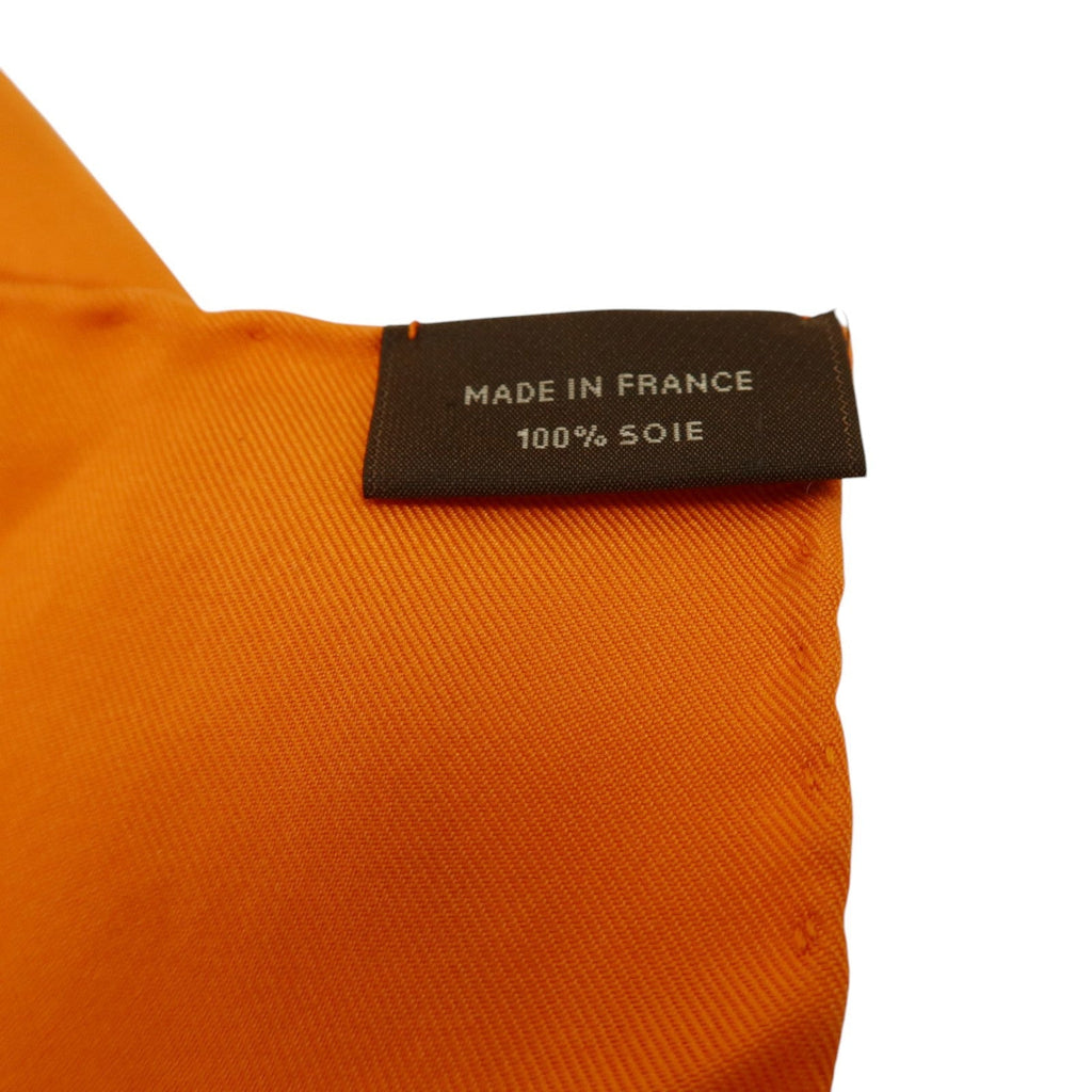 Hermès 90cm Carré · Silk Scarf
