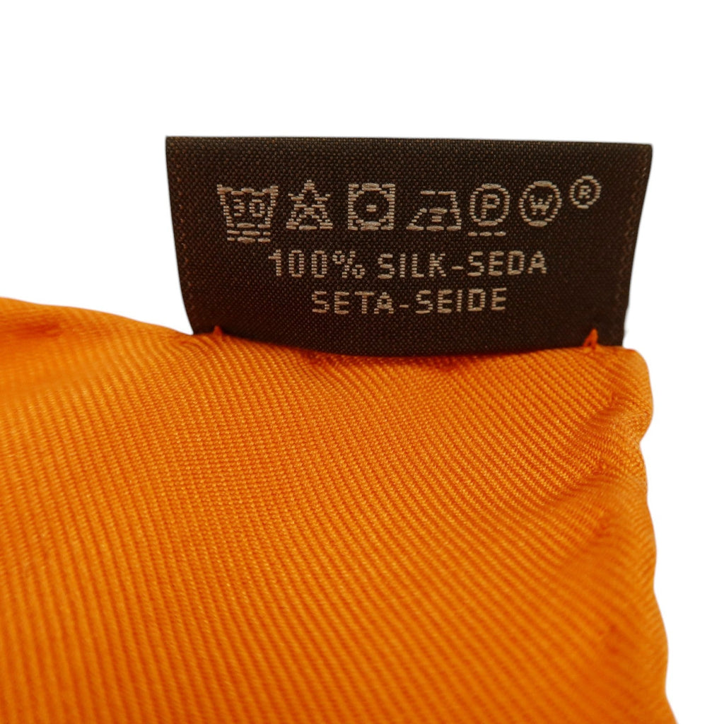 Hermès 90cm Carré · Silk Scarf