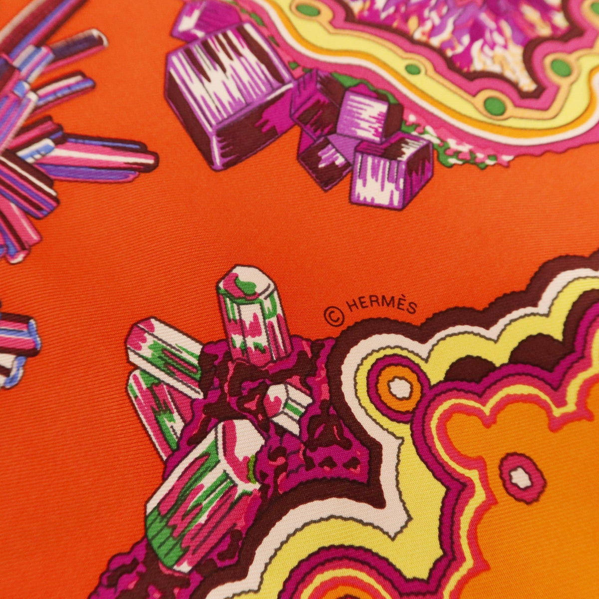 Hermès 90cm Carré · Silk Scarf