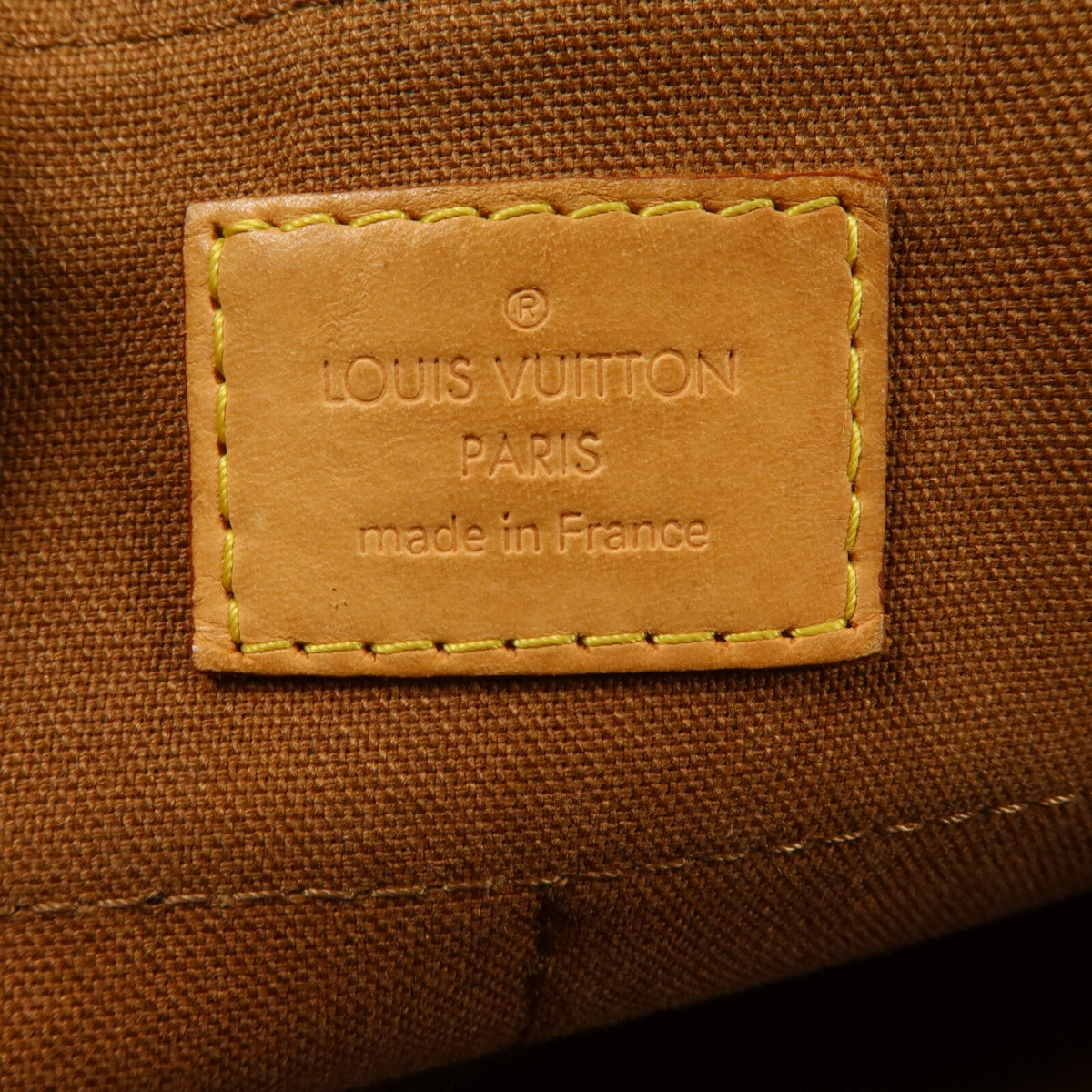 Louis Vuitton Popincourt Long · Monogram