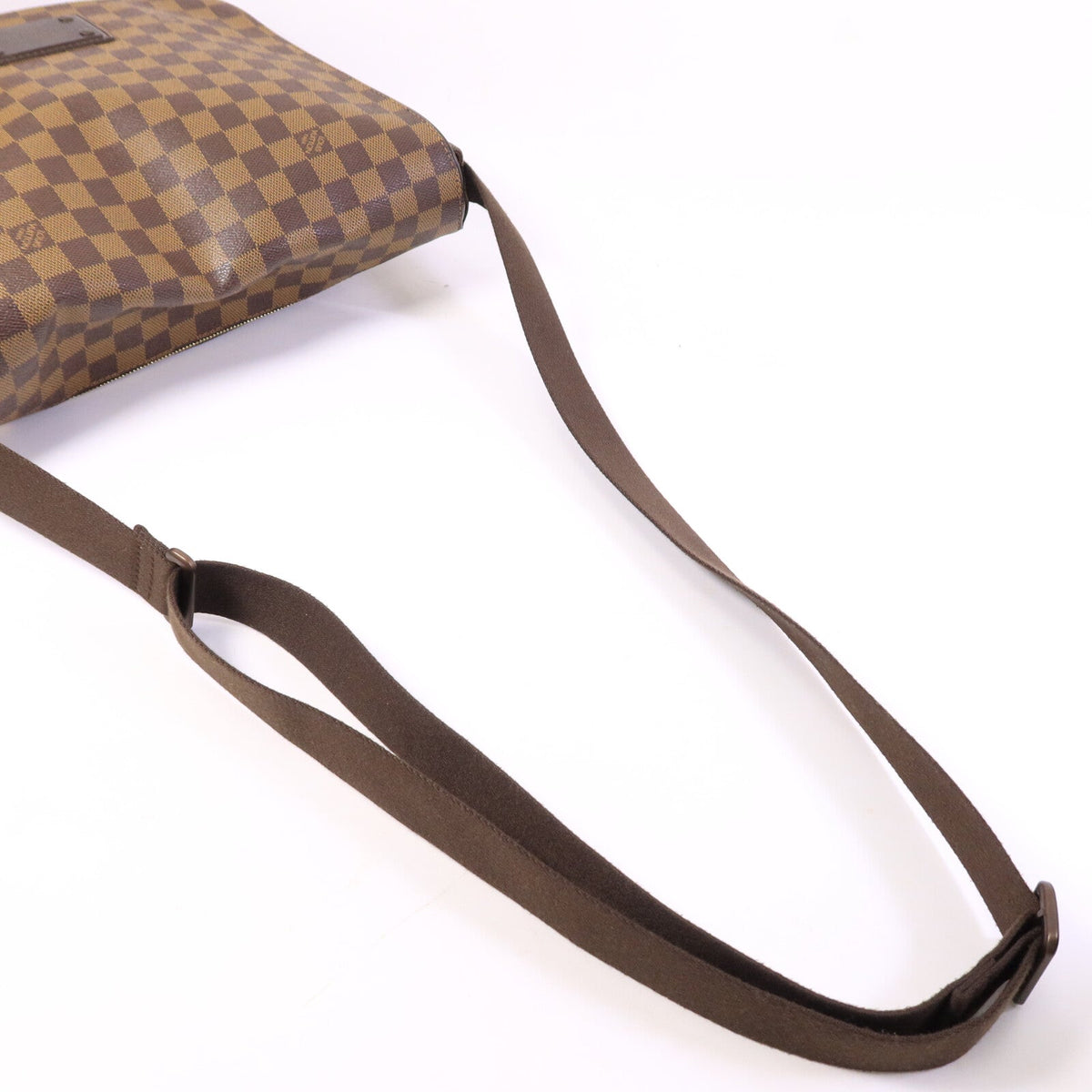 Louis Vuitton Brooklyn MM · Damier