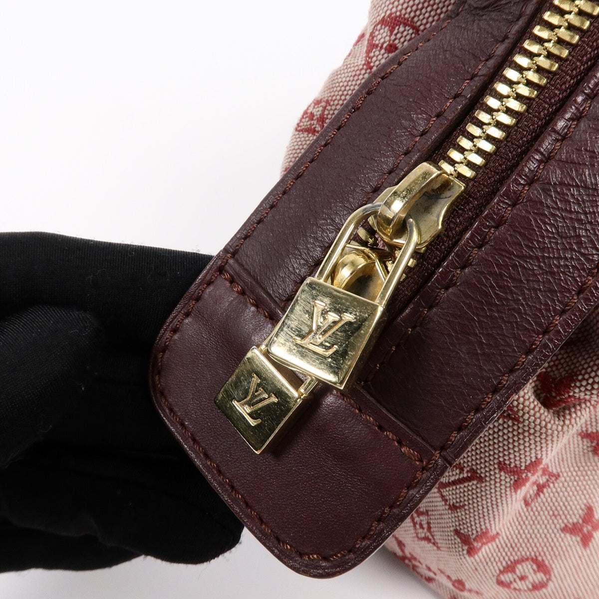 Louis Vuitton Joséphine PM · Monogram Mini