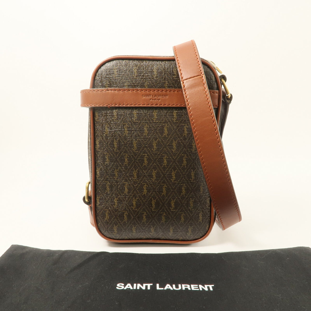 Saint Laurent Le Monogramme · Coated Canvas