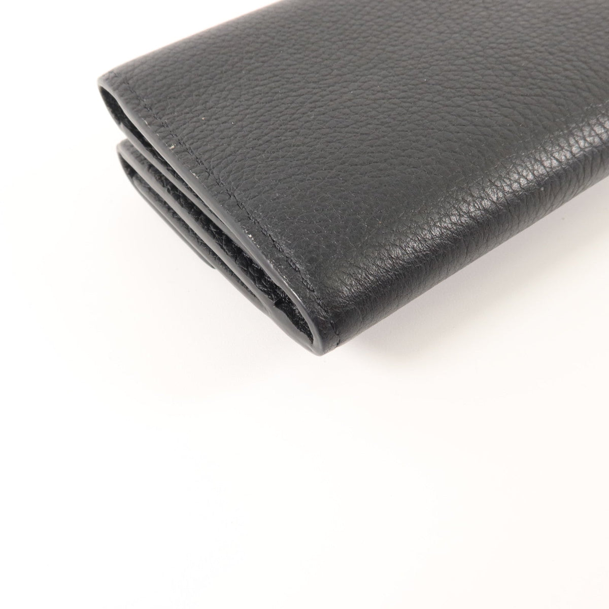 Louis Vuitton Lock Me Mini · Calfskin