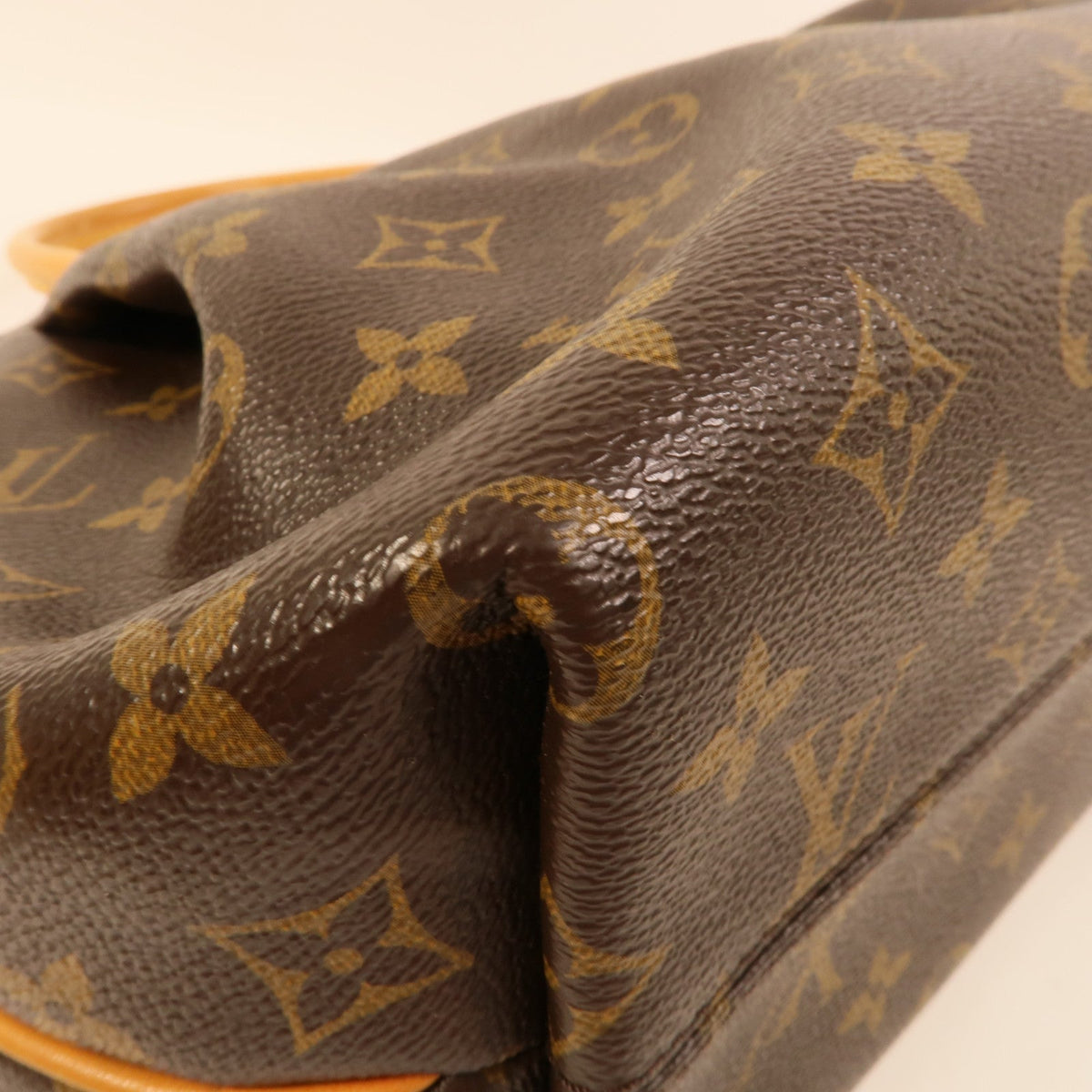 Louis Vuitton Turenne PM · Monogram