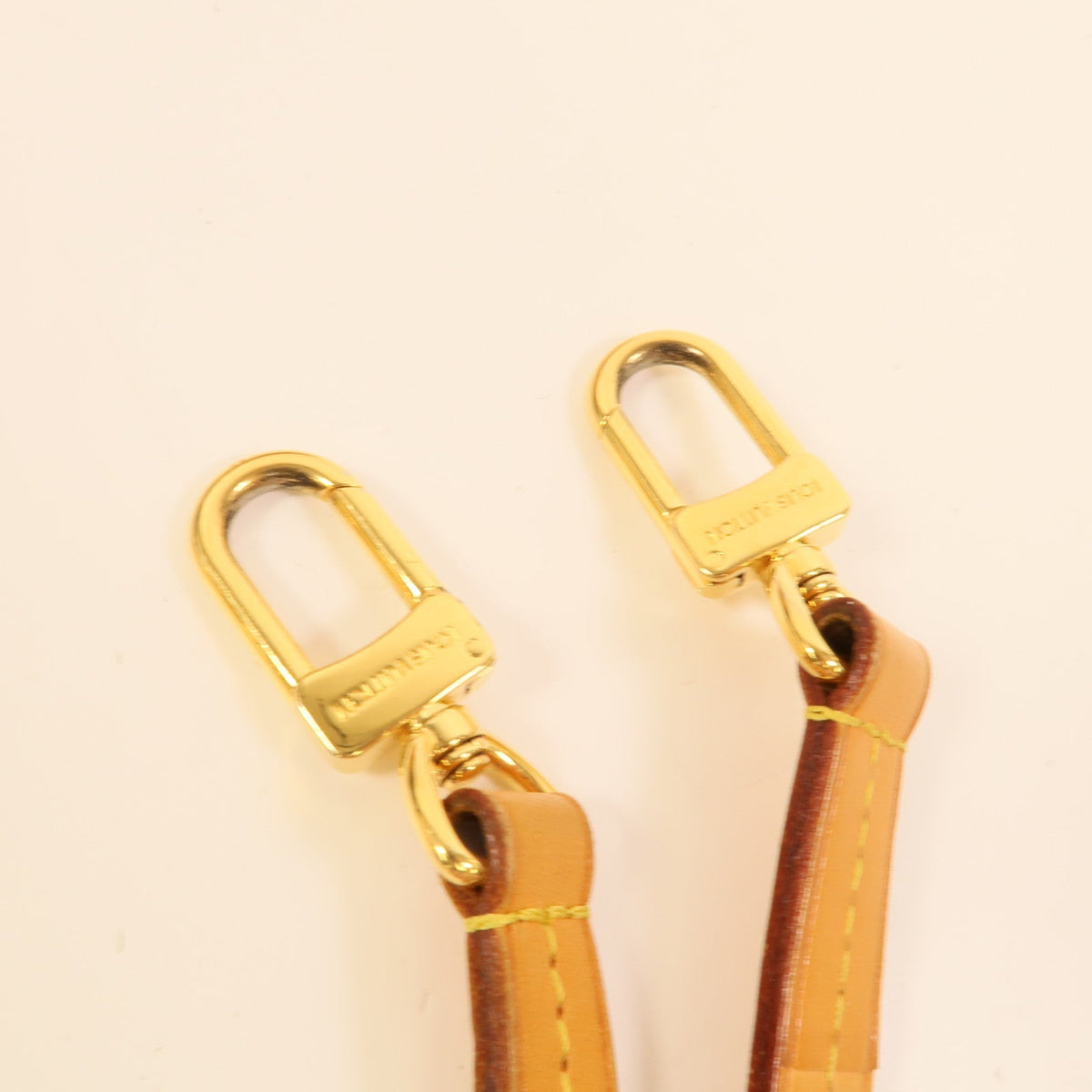 Louis Vuitton Turenne PM · Monogram