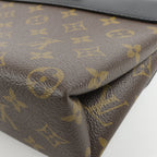 Louis Vuitton Locky BB · Monogram