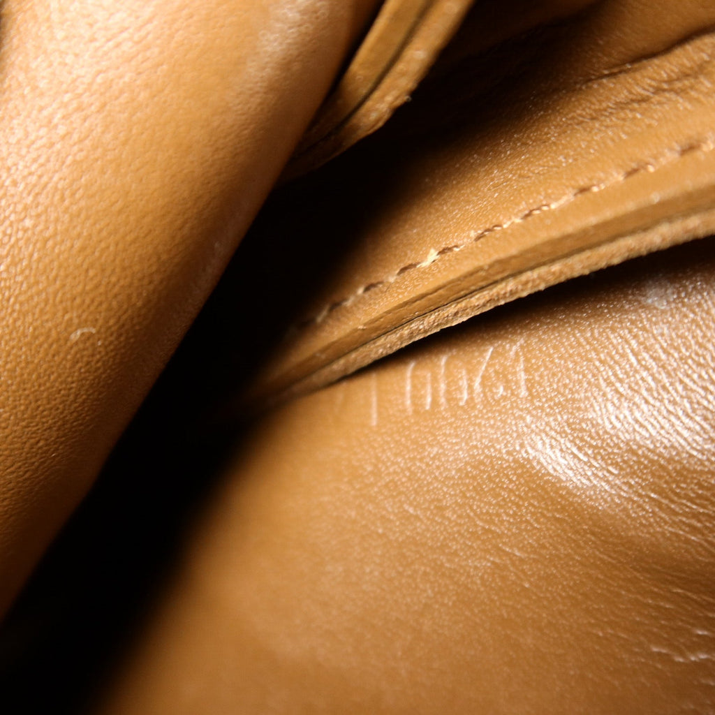 Louis Vuitton Lexington · Monogram Vernis