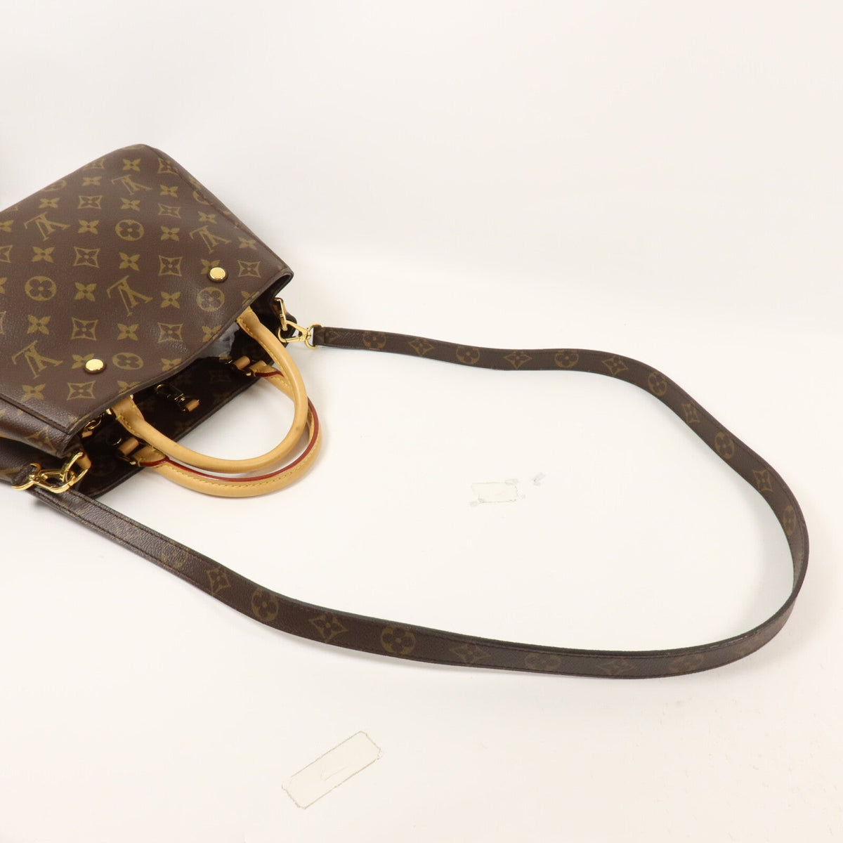 Louis Vuitton Montaigne BB · Monogram