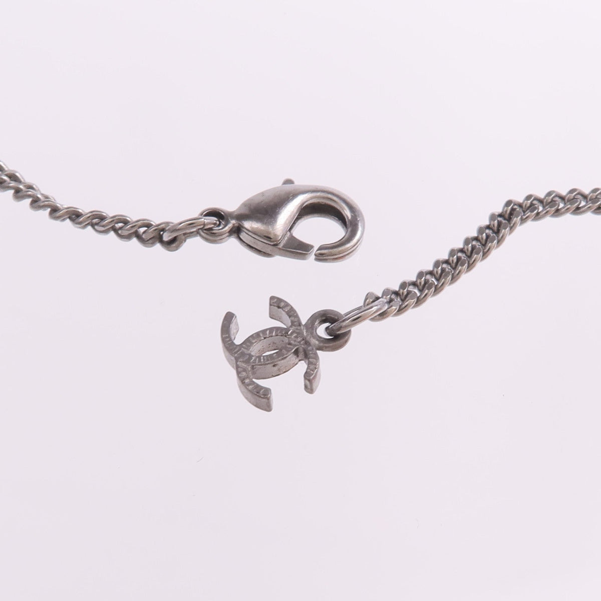Chanel CC Necklace · Silver