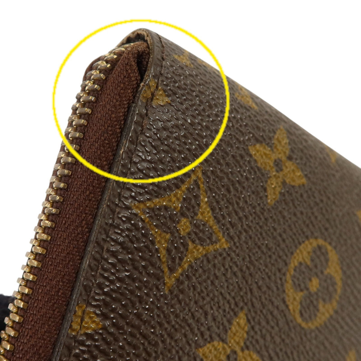 Louis Vuitton Zippy Wallet · Monogram