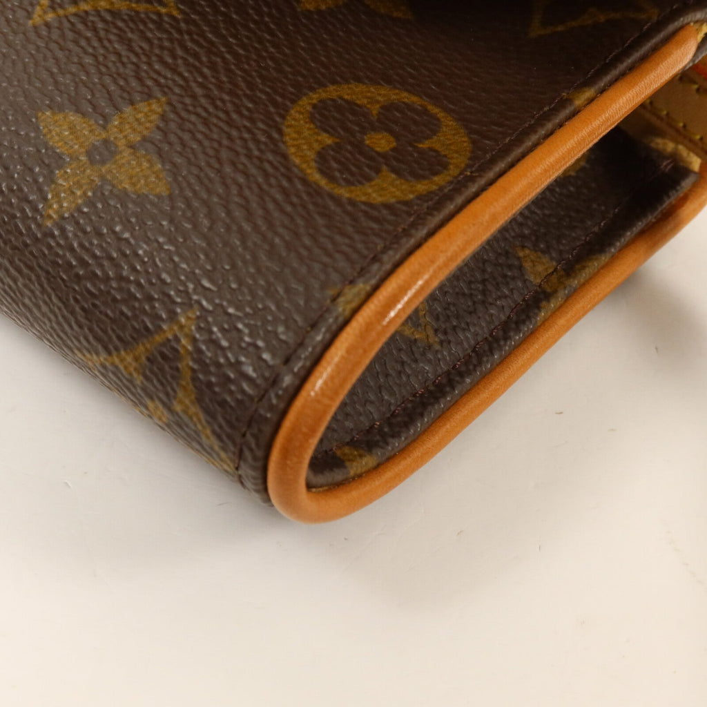 Louis Vuitton Pochette Twin PM · Monogram