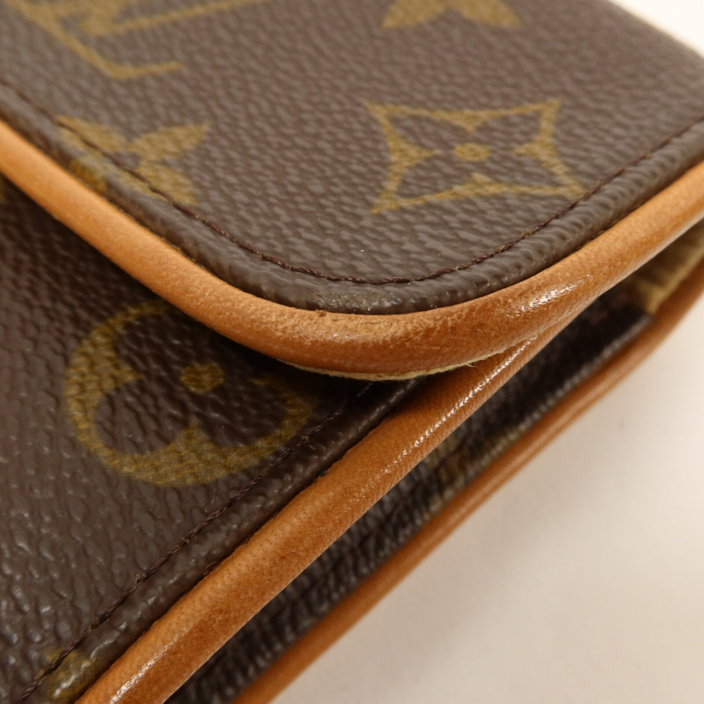 Louis Vuitton Pochette Twin PM · Monogram