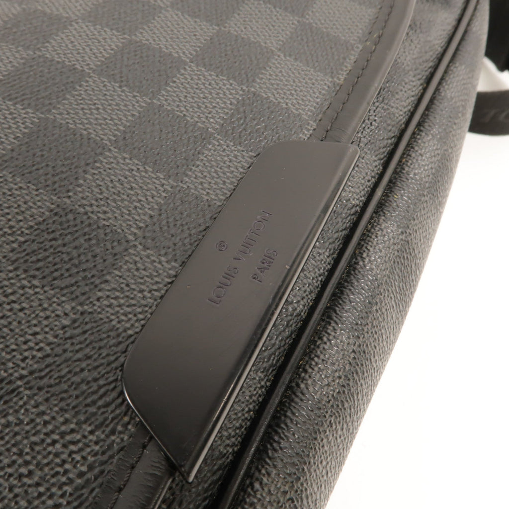 Louis Vuitton Daniel MM · Damier Graphite