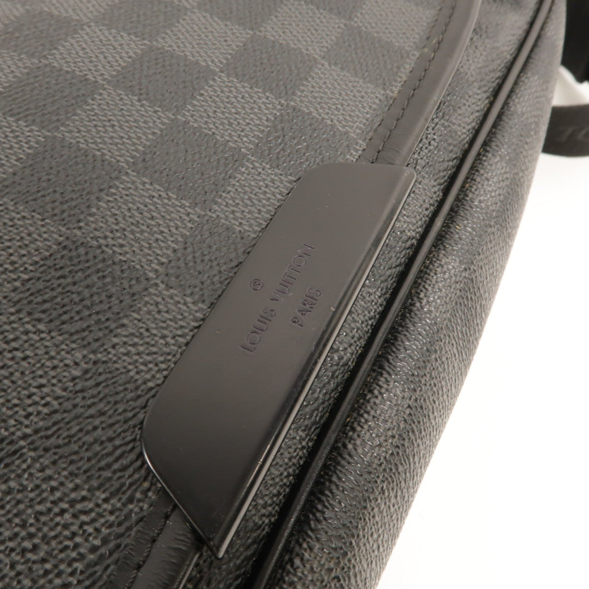Louis Vuitton Daniel MM · Damier Graphite