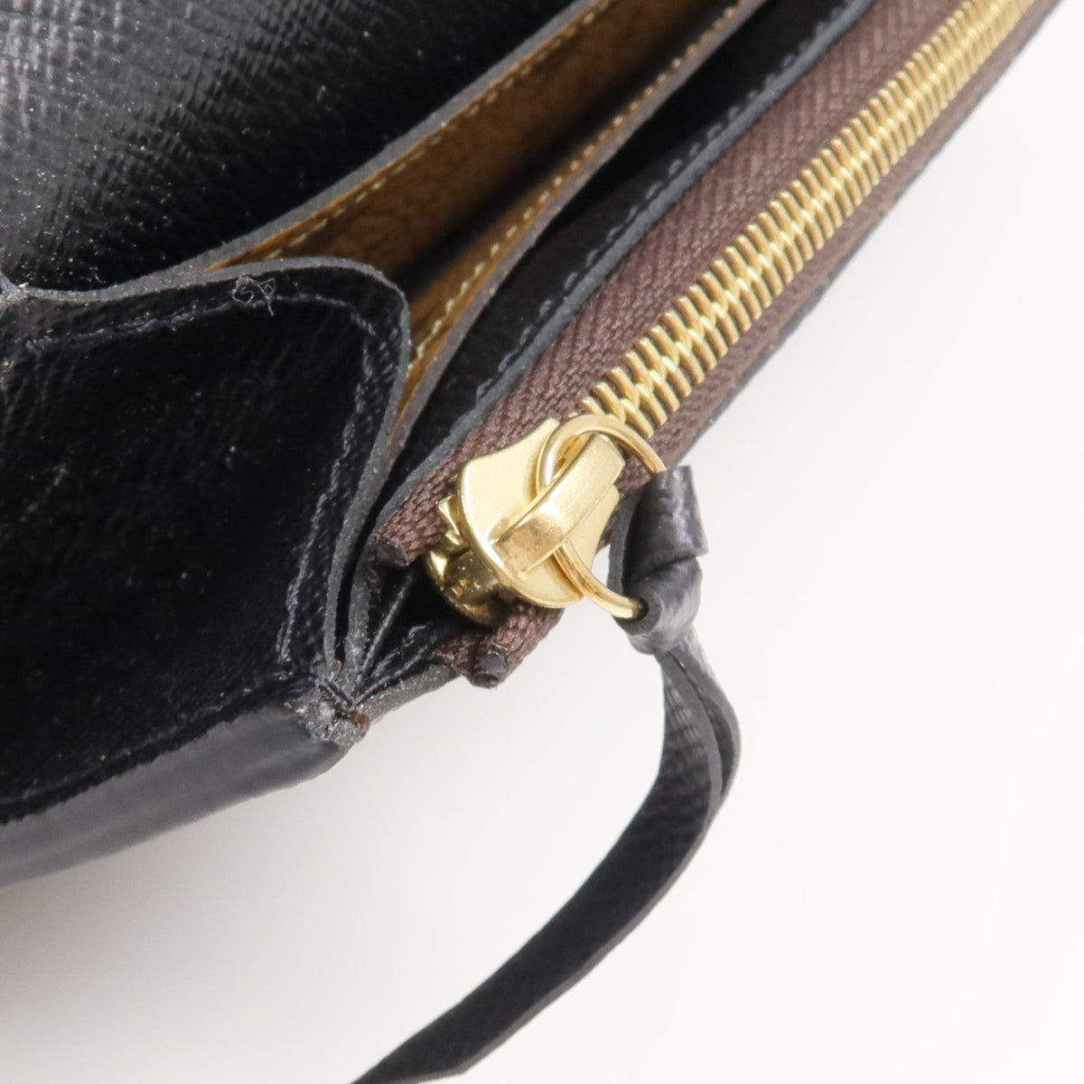 Louis Vuitton Emilie · Monogram Reverse